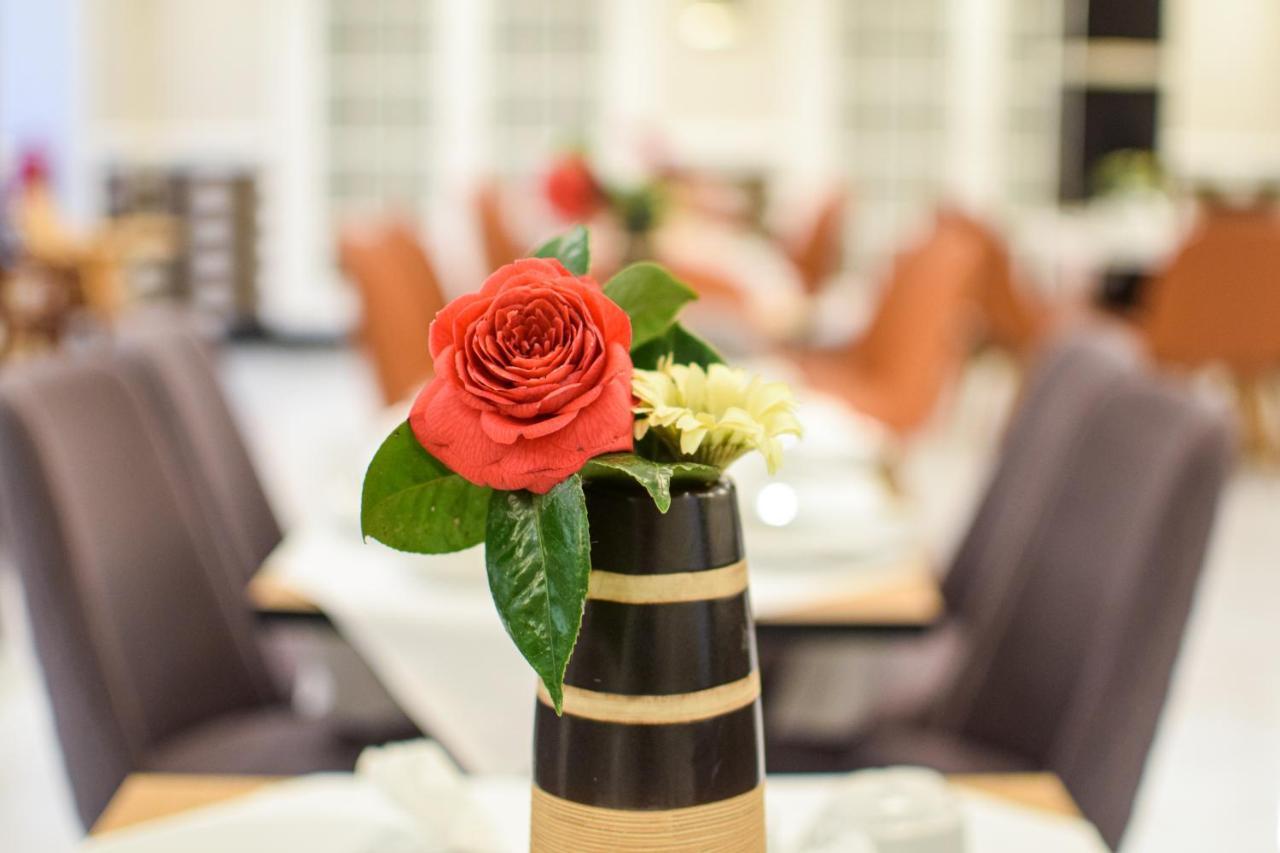 Pembridge Palace Hotel London Bagian luar foto