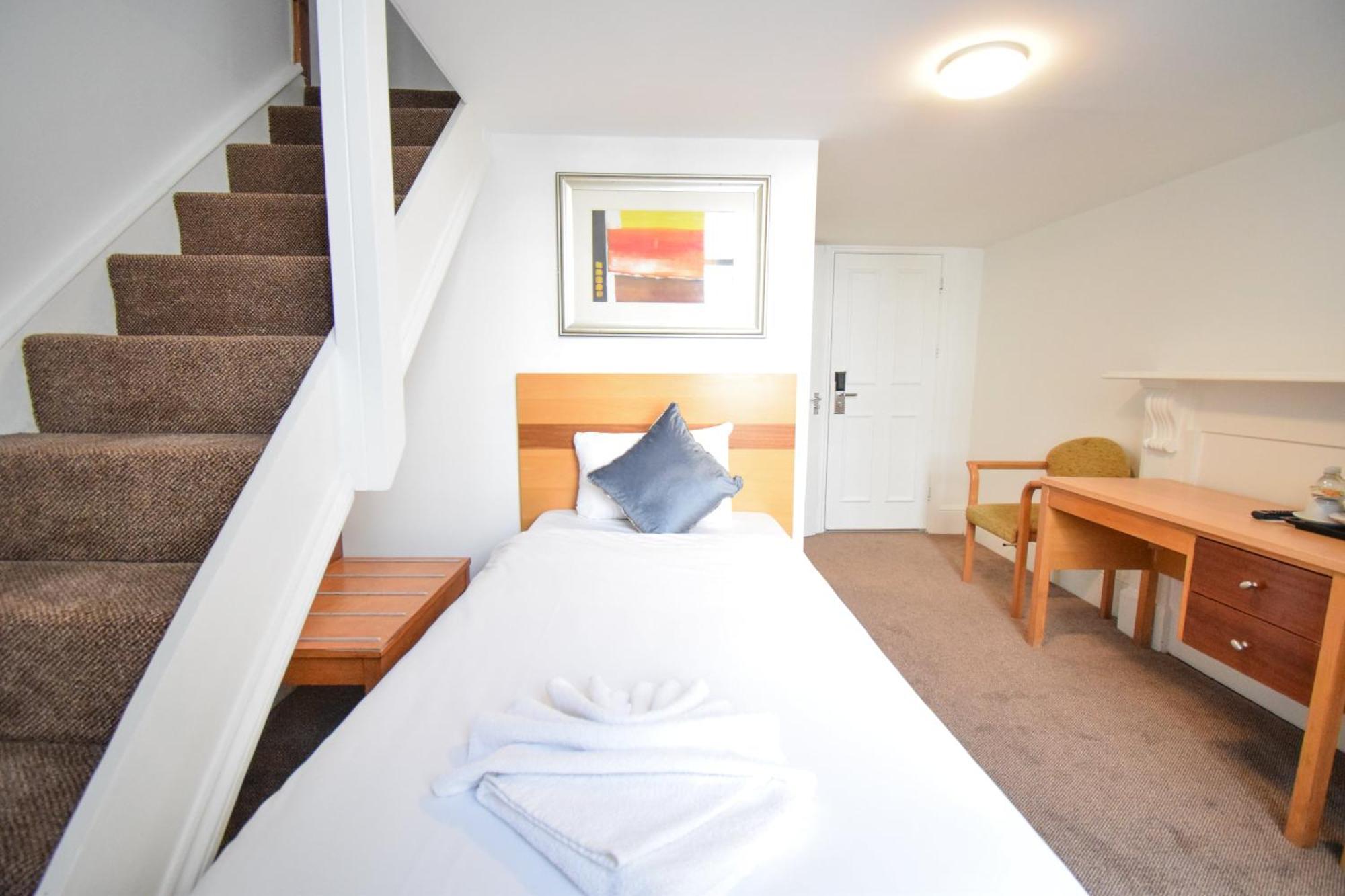 Pembridge Palace Hotel London Bagian luar foto